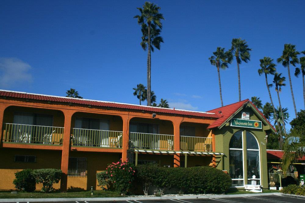 Vagabond Inn Costa Mesa Exterior foto